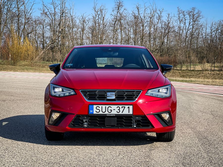 A sportosság jegyében - Seat Ibiza FR 1.0 TSI 110 LE - STYLENEWS - Mobility - 2021 Seat Ibiza teszt, ibiza, seat ibiza, Seat Ibiza FR teszt, 