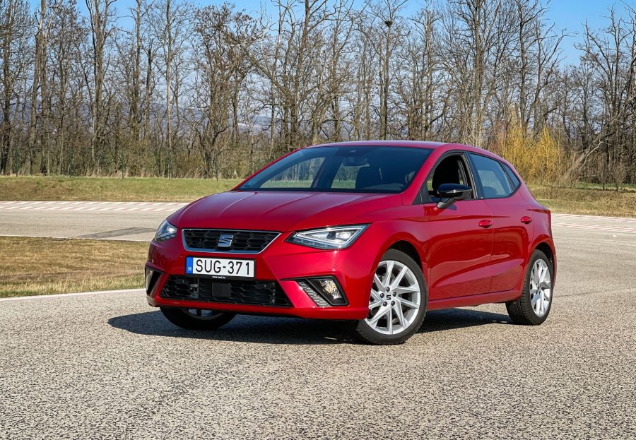A sportosság jegyében - Seat Ibiza FR 1.0 TSI 110 LE - STYLENEWS - Mobility - 2021 Seat Ibiza teszt, ibiza, seat ibiza, Seat Ibiza FR teszt, 