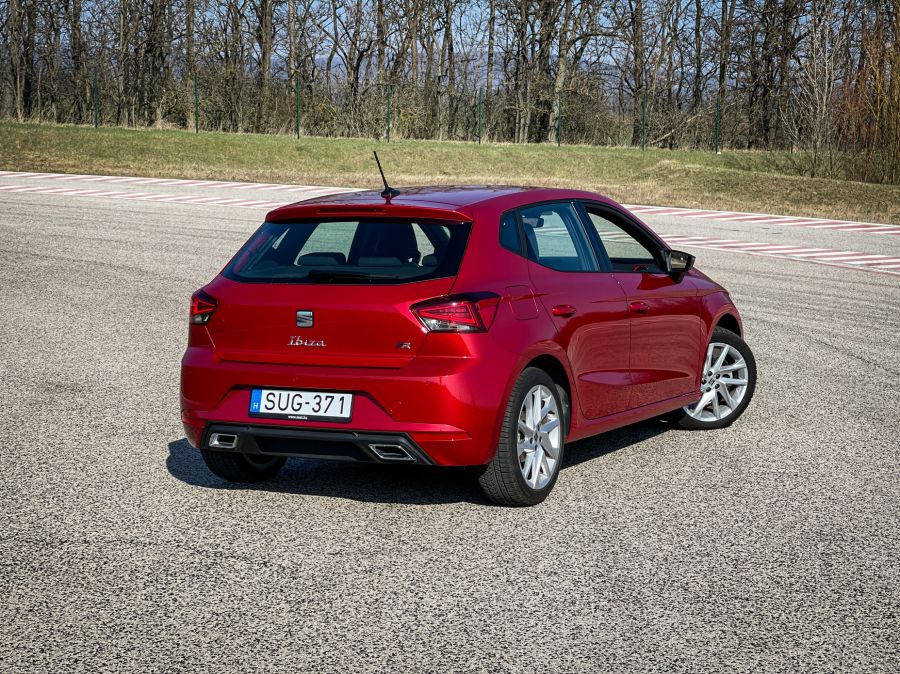 A sportosság jegyében - Seat Ibiza FR 1.0 TSI 110 LE - STYLENEWS - Mobility - 2021 Seat Ibiza teszt, ibiza, seat ibiza, Seat Ibiza FR teszt, 