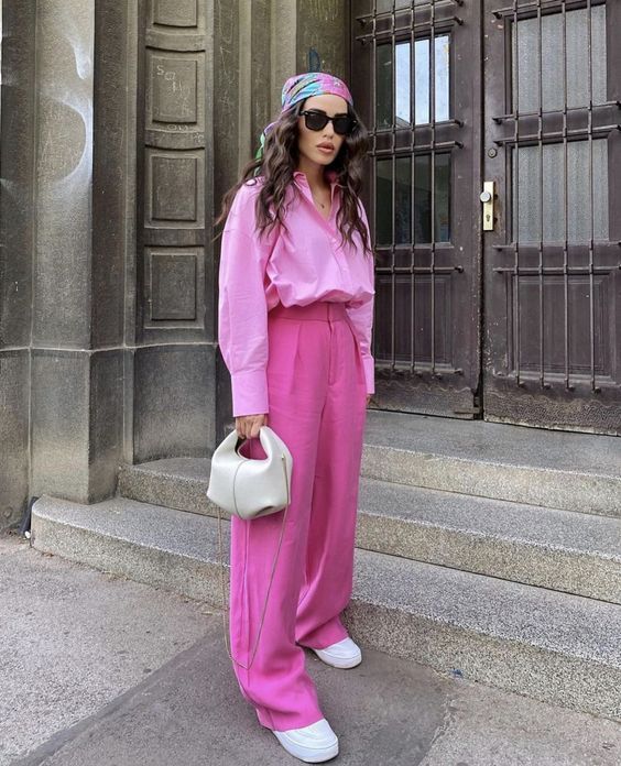 Stílusiskola: így viselj tetőtől talpig rózsaszínt - DIVAT&STÍLUS - Stílusiskola - divat, outfit, rózsaszín, stílus, tavasz, 