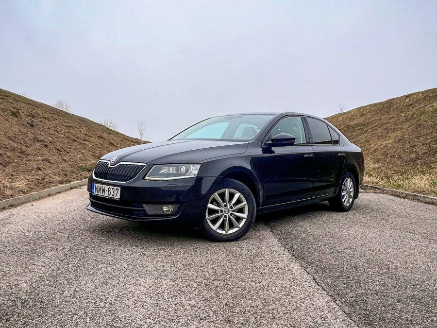 A barátokban bízhatunk – 2016 Skoda Octavia Style 1,6 CR TDi DSG használt teszt - STYLENEWS - Mobility - 
