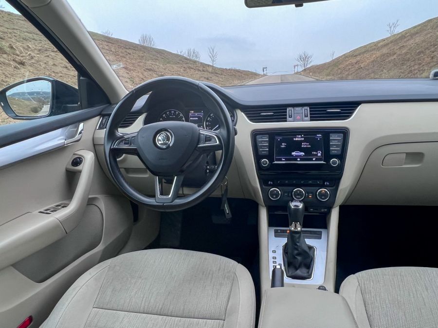 A barátokban bízhatunk – 2016 Skoda Octavia Style 1,6 CR TDi DSG használt teszt - STYLENEWS - Mobility - 