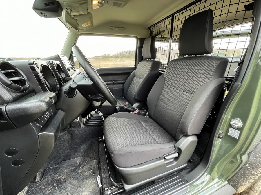 Befér a kiskapun is – Suzuki Jimny 1,5 VVT LCV - STYLENEWS - Mobility - jimny 2021, Jimny LCV teszt, jimny teszt, suzuki jimny, Suzuki Jimny 2021, 