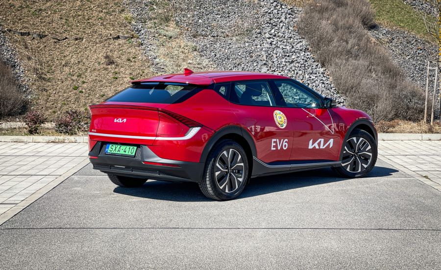 A jelen győztese, a jövő várományosa – KIA EV6 e170 RWD Air - STYLENEWS - Mobility - COTY 2022 teszt, KIA EV6 e170 RWD AIR teszt, KIA EV6 e170 teszt, Kia EV6 teszt, 
