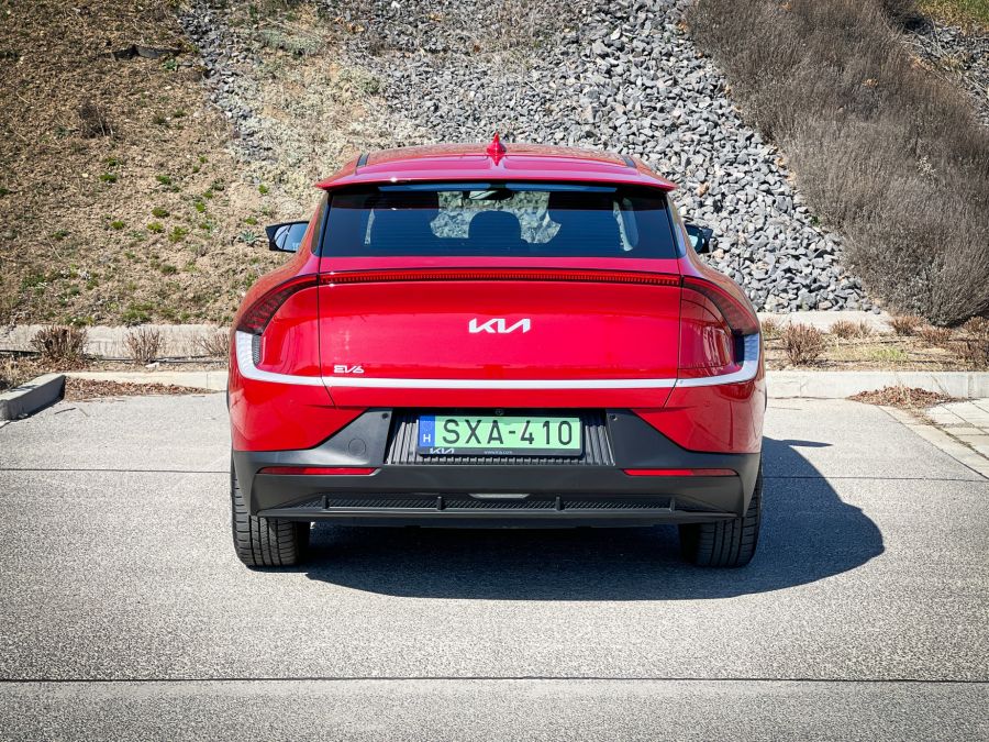 A jelen győztese, a jövő várományosa – KIA EV6 e170 RWD Air - STYLENEWS - Mobility - COTY 2022 teszt, KIA EV6 e170 RWD AIR teszt, KIA EV6 e170 teszt, Kia EV6 teszt, 