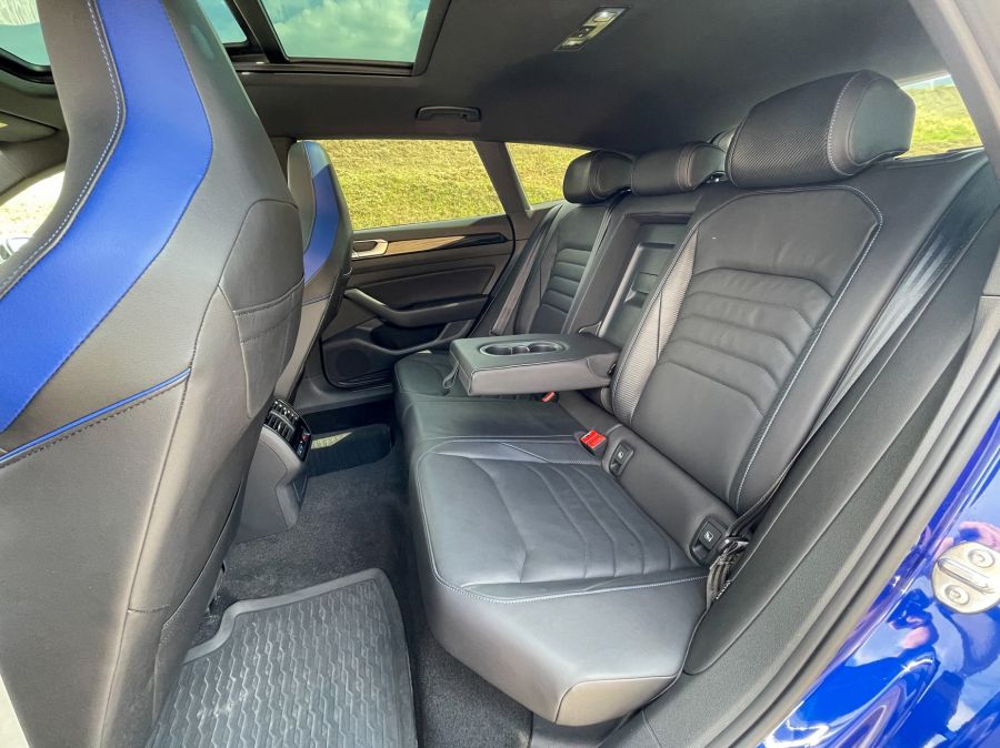 Sportautó Öltönyben – VW Arteon R Shooting Brake - STYLENEWS - Mobility - 2022 VW arteon r teszt, arteon r, vw arteon, VW arteon r teszt, 