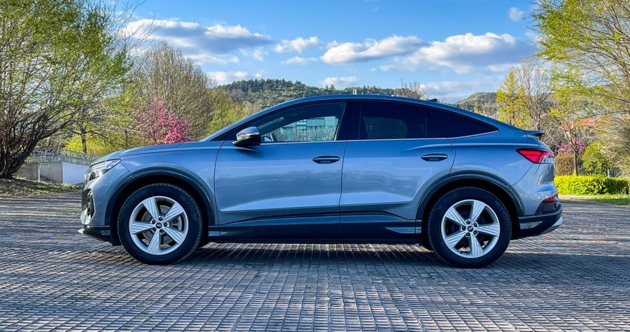 Változnak a határok – Audi Q4 Sportback e-tron 50 Quattro - STYLENEWS - Mobility - Audi Q4 e-tron teszt, e-tron Q4 teszt, q4 audi, Q4 e-tron sportback 50 quatro teszt, Q4 sportback 50 teszt, quattro, 