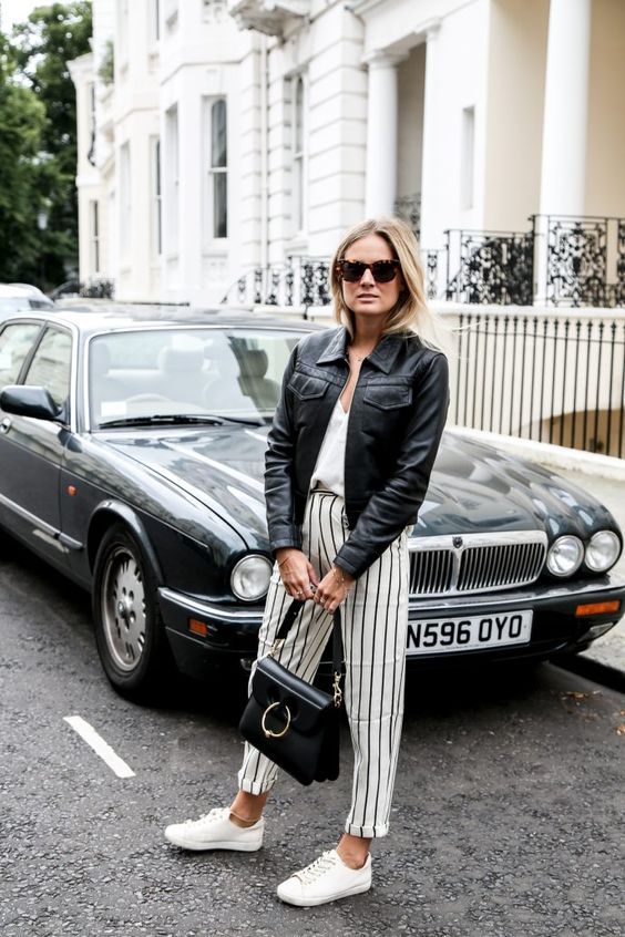 Stílusikola: outfitek csíkos nadrágokkal a tavaszi szezonra - DIVAT&STÍLUS - Stílusiskola - csíkos nadrág, divat, outfit, stílus, 