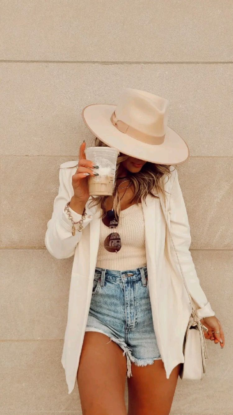 Stílusiskola: így viseld a bézs színt nyáron - DIVAT&STÍLUS - Stílusiskola - bézs, divat, nyár, outfit, stílus, 