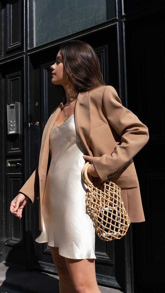 Stílusiskola: így viseld a bézs színt nyáron - DIVAT&STÍLUS - Stílusiskola - bézs, divat, nyár, outfit, stílus, 