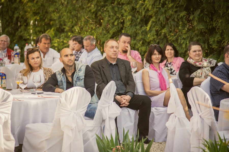 A  MedDiamond Pest Egészségközpont nem megnyitó, megnyitója - KERESD A NŐT  - Fesztelen mindennapok - meddiamond, 