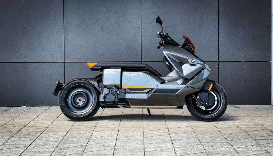 A robogózás, ahogyan sosem hitted volna – BMW CE 04 - STYLENEWS - Mobility - BMW CE 04 teszt, BMW elektromos robogó teszt, CE 04 teszt, 