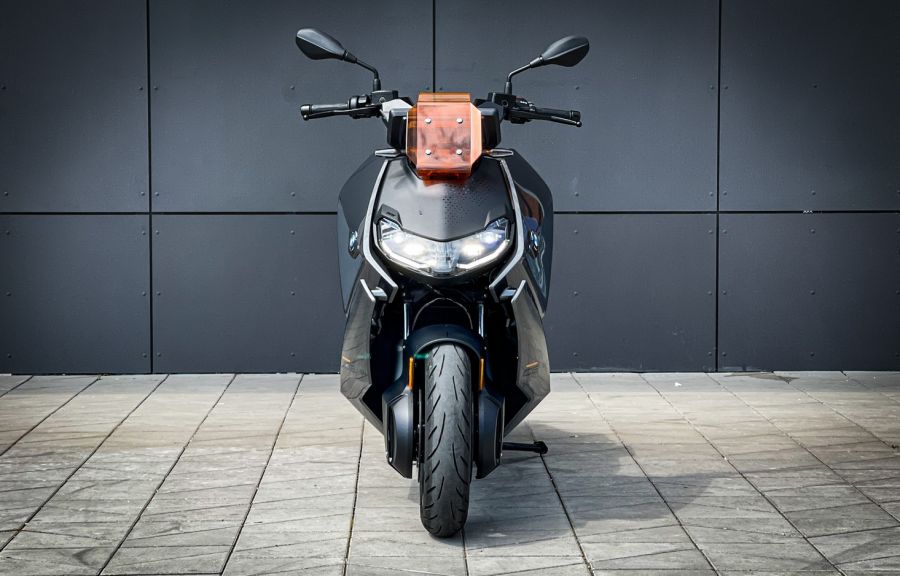 A robogózás, ahogyan sosem hitted volna – BMW CE 04 - STYLENEWS - Mobility - BMW CE 04 teszt, BMW elektromos robogó teszt, CE 04 teszt, 