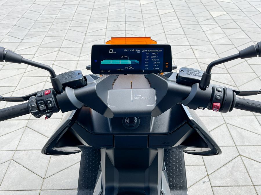 A robogózás, ahogyan sosem hitted volna – BMW CE 04 - STYLENEWS - Mobility - BMW CE 04 teszt, BMW elektromos robogó teszt, CE 04 teszt, 