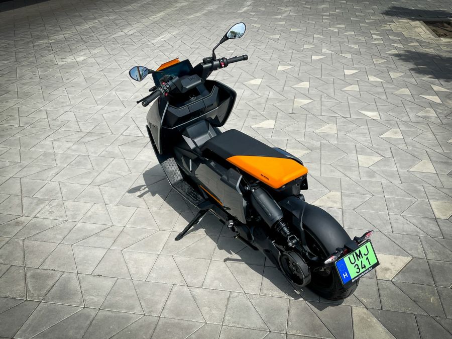 A robogózás, ahogyan sosem hitted volna – BMW CE 04 - STYLENEWS - Mobility - BMW CE 04 teszt, BMW elektromos robogó teszt, CE 04 teszt, 