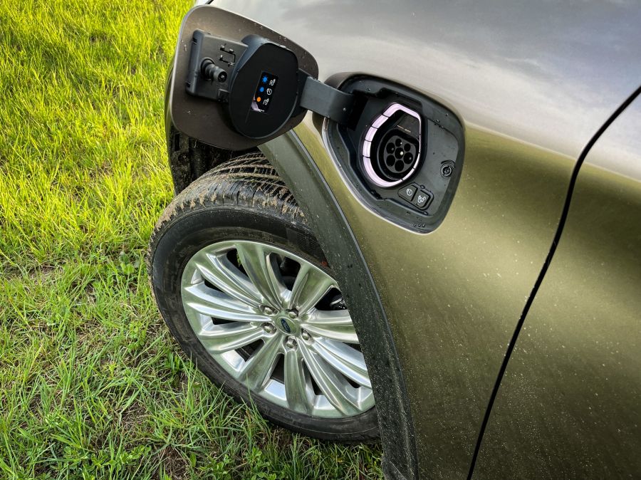 Amerikából jöttem… – Ford Explorer Platinum 3.0l EcoBoost PHEV AWD - STYLENEWS - Mobility - 2021 Ford Explorer teszt, explorer, Explorer PHEV teszt, Explorer PLatinum PHEV AWD teszt, Explorer Platinum teszt, Ford explorer teszt, 