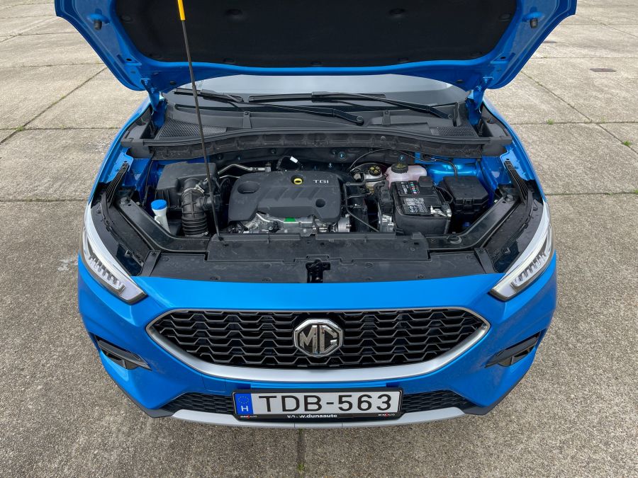 Sakk keletről – MG ZS T-GDI Exclusive 1.0 - STYLENEWS - Mobility - MG teszt, mg zs, MG ZS 1.0 Exclusive teszt, MG ZS benzin teszt, MG ZS T-GDI 1.0 Exclusive teszt, MG ZS teszt, 