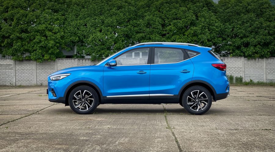 Sakk keletről – MG ZS T-GDI Exclusive 1.0 - STYLENEWS - Mobility - MG teszt, mg zs, MG ZS 1.0 Exclusive teszt, MG ZS benzin teszt, MG ZS T-GDI 1.0 Exclusive teszt, MG ZS teszt, 