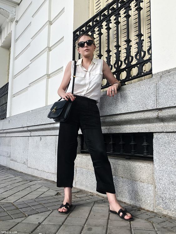 Stílusiskola: így lehetsz csinos nyáron ujjatlan ingekben - DIVAT&STÍLUS - Stílusiskola - divat, nyár, outfit, stílus, ujjatlan blúz, ujjatlan ing, 