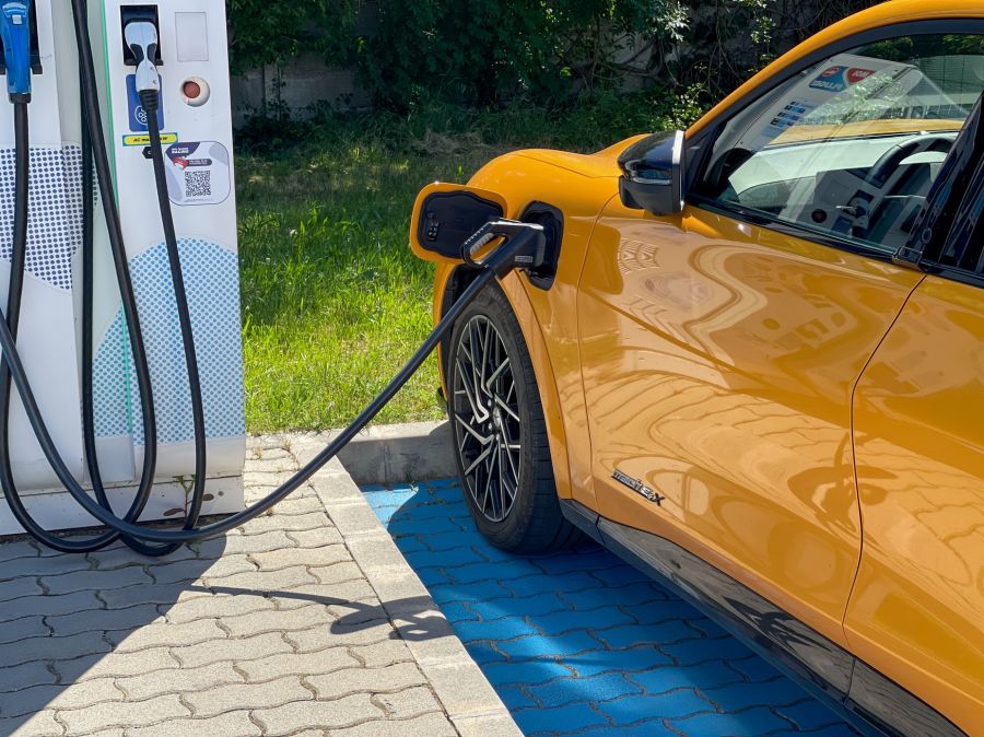 Az egyik leggyorsabb villanyos – Ford Mustang Mach-E GT - STYLENEWS - Mobility - ford mustang, Ford Mustang Mach-e GT teszt, Mustang elektromos teszt, mustang gt, Mustang gt teszt, Mustang Mach-e GT teszt, 