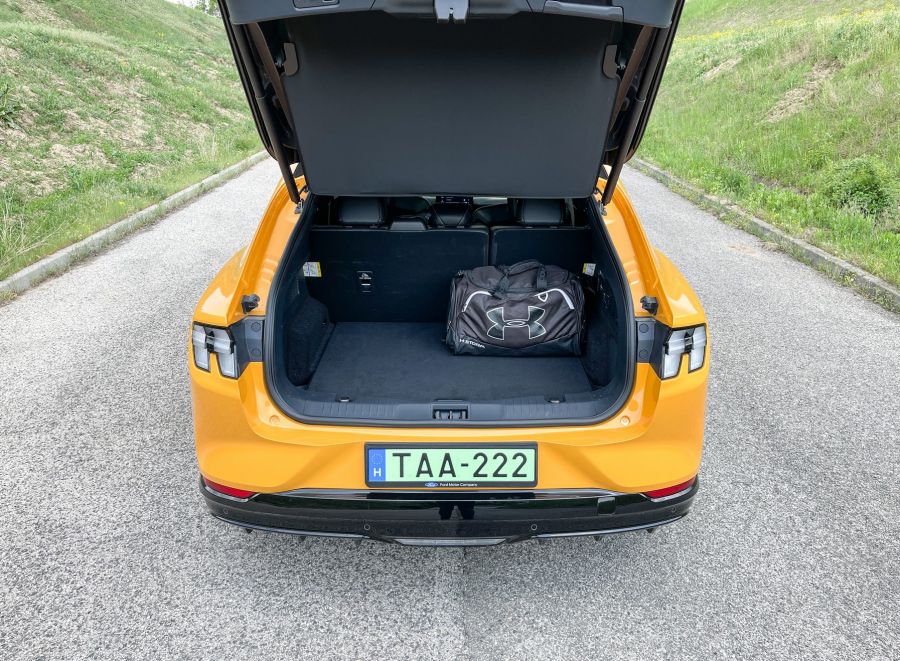 Az egyik leggyorsabb villanyos – Ford Mustang Mach-E GT - STYLENEWS - Mobility - ford mustang, Ford Mustang Mach-e GT teszt, Mustang elektromos teszt, mustang gt, Mustang gt teszt, Mustang Mach-e GT teszt, 