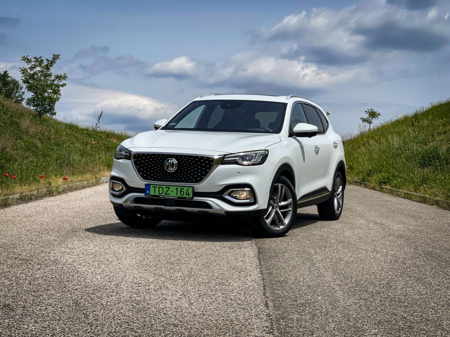 Hello Európa - MG EHS Luxury Plug-in Hybrid - STYLENEWS - Mobility - MG EHS, MG EHS Luxury teszt, MG EHS plug-in teszt, mg motor, 