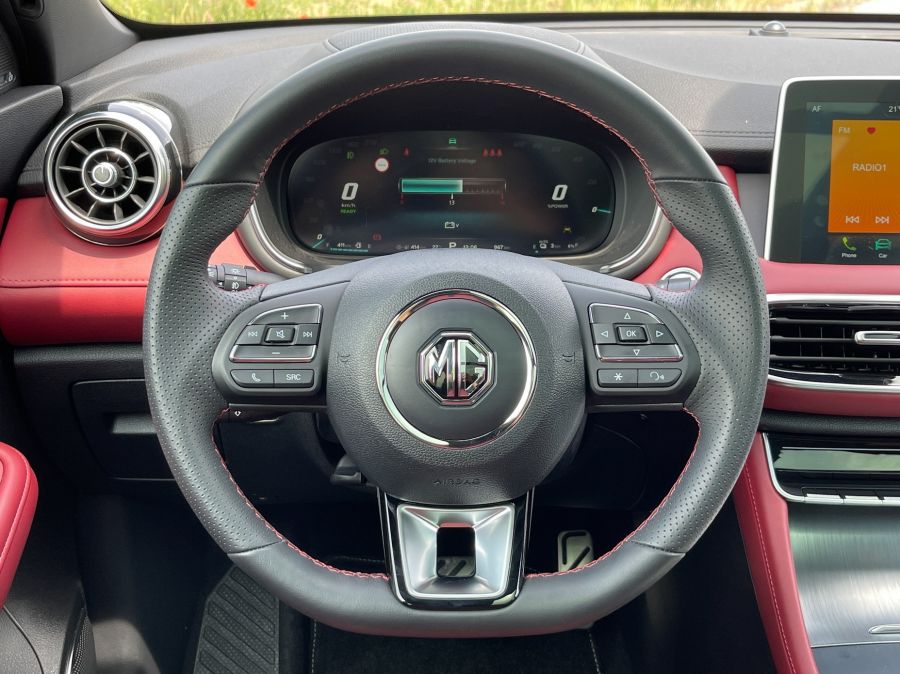 Hello Európa - MG EHS Luxury Plug-in Hybrid - STYLENEWS - Mobility - MG EHS, MG EHS Luxury teszt, MG EHS plug-in teszt, mg motor, 