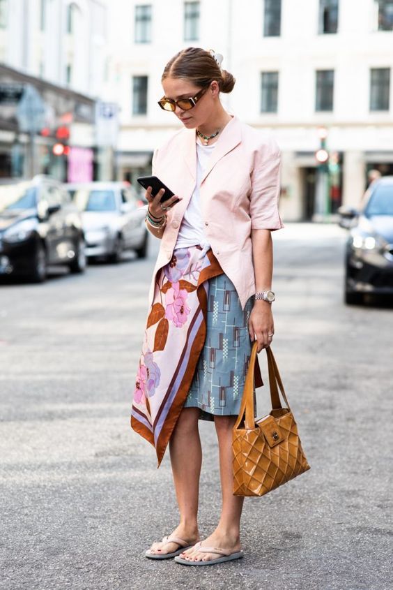 Stílusiskola: így viselj nyáron púderrózsaszínt - DIVAT&STÍLUS - Stílusiskola - divat, outfit, púderrózsaszín, rózsaszín, stílus, 