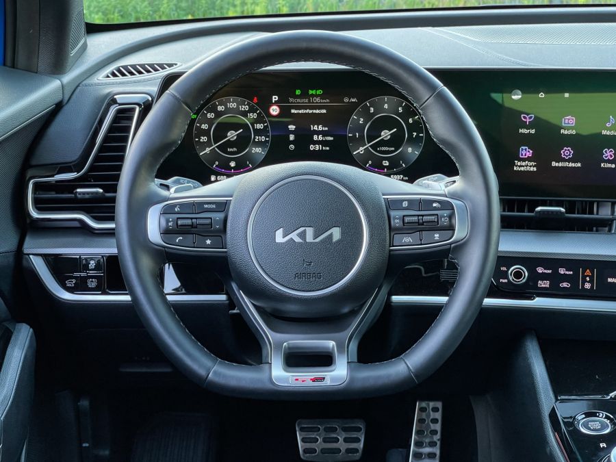 Lehet van nála menőbb, de jobb nincsen – KIA Sportage 230 Hybrid GT-Line 4WD - STYLENEWS - Mobility - Kia sportage 230 hybrid gt-line teszt, Kia sportage hybrid teszt, sportage kia, sportage kia 2022, sportage teszt, 