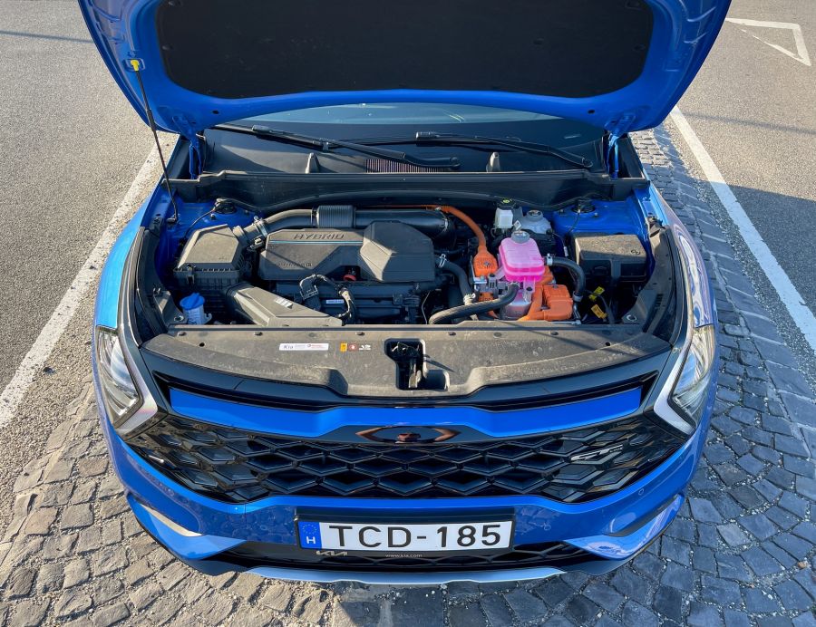 Lehet van nála menőbb, de jobb nincsen – KIA Sportage 230 Hybrid GT-Line 4WD - STYLENEWS - Mobility - Kia sportage 230 hybrid gt-line teszt, Kia sportage hybrid teszt, sportage kia, sportage kia 2022, sportage teszt, 