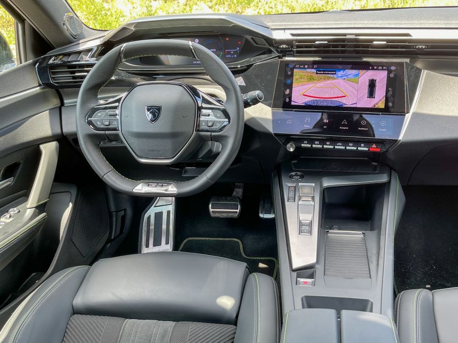 Harmadszor is 308 – Peugeot 308 GT Pack HYbrid - STYLENEWS - Mobility - 2022 peugeot 308, 308 peugeot, Peugeot 308 gt pack teszt, Peugeot 308 hybrid teszt, peugeot 308 PHEV teszt, 