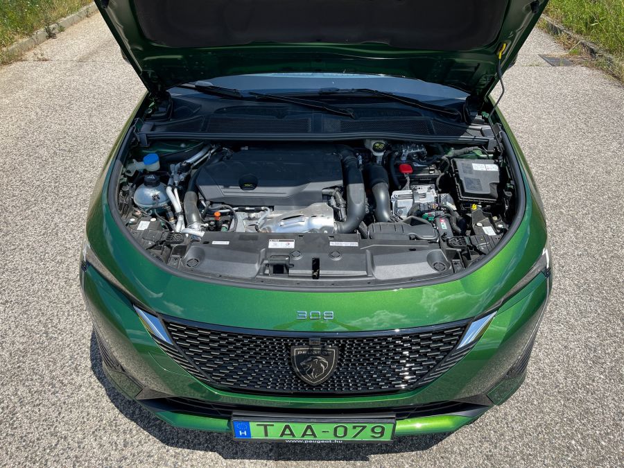 Harmadszor is 308 – Peugeot 308 GT Pack HYbrid - STYLENEWS - Mobility - 2022 peugeot 308, 308 peugeot, Peugeot 308 gt pack teszt, Peugeot 308 hybrid teszt, peugeot 308 PHEV teszt, 