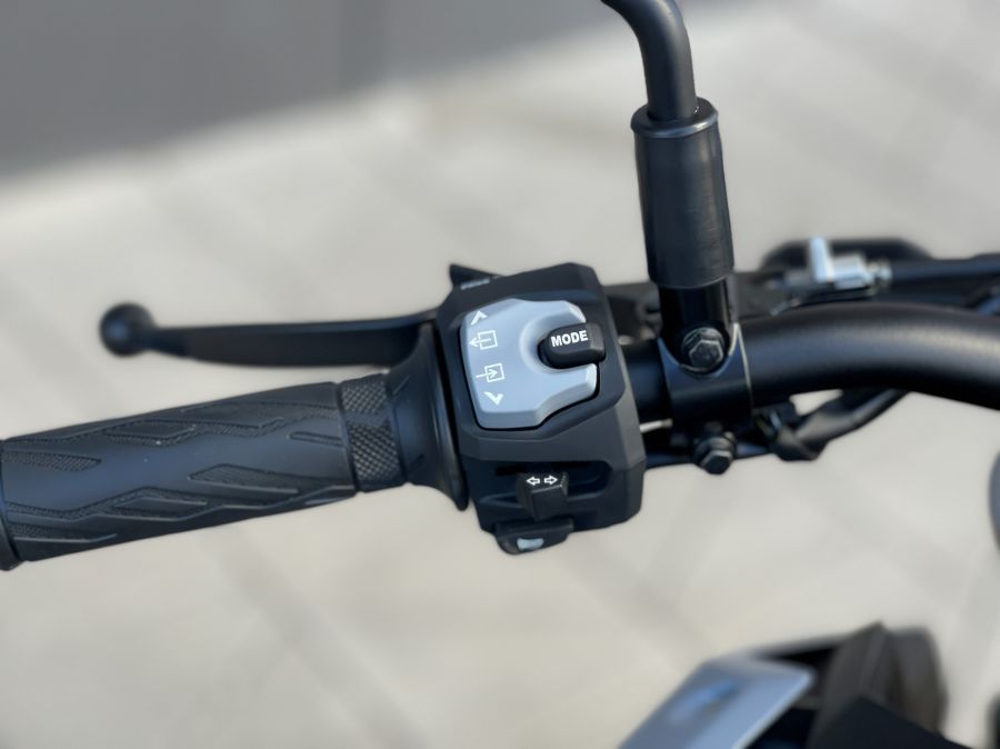 Ruhával vagy ruha nélkül? – Suzuki GSX-S1000 GT és GSX-S1000 - STYLENEWS - Mobility - gsxs 1000, gsxs 1000 gt, Suzuki GSX-S1000 teszt, Suzuki GSX-S1000GT teszt, Suzuki motor teszt, 