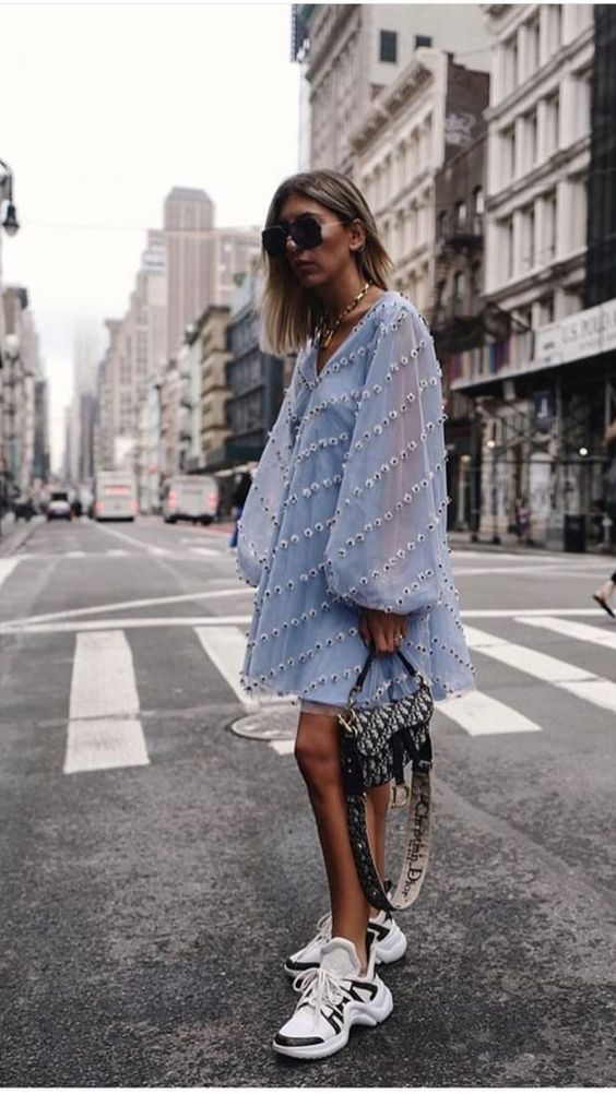 Stílusiskola: így lehetsz csinos nyári miniruhákban - DIVAT&STÍLUS - Stílusiskola - 