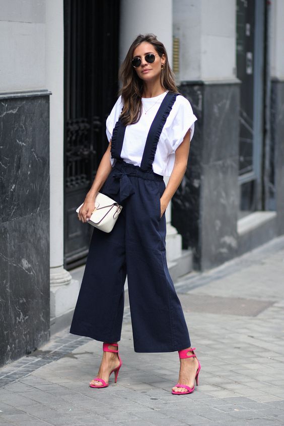 Stílusiskola: a szezon kedvencei a kantáros nadrágok - DIVAT&STÍLUS - Stílusiskola - divat, kantáros nadrág, nyár, outfit, stílus, 