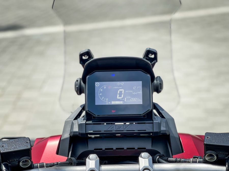 Magas szint, alacsony ár - Honda ADV350 - STYLENEWS - Mobility - adv350, adv350 teszt, honda adv350 teszt, honda robogo teszt, 