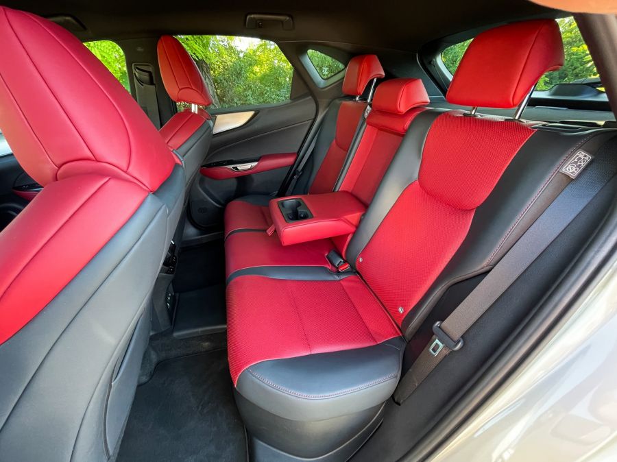 Valós versenytárs – Lexus NX450h+ F Sport Top - STYLENEWS - Mobility - lexus nx, lexus nx450h teszt, lexus nx450h+ F Sport Top teszt, nx450h+, nx450h+ f sport, nx450h+ plug-in hybrid, 