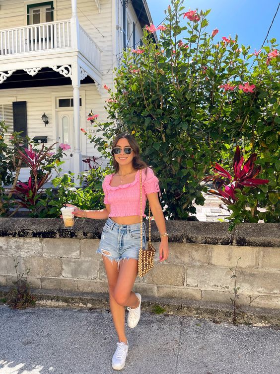 Stílusiskola: így viselj nyáron rózsaszínt - DIVAT&STÍLUS - Stílusiskola - divat, nyár, outfit, rózsaszín, stílus, 