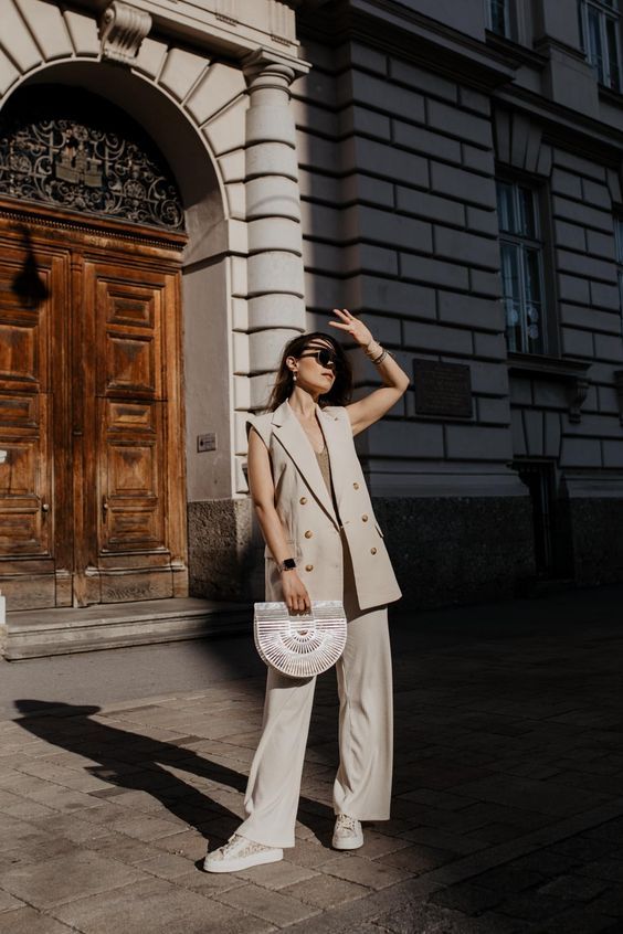 Stílusiskola: így viselj nyáron mellényeket - DIVAT&STÍLUS - Stílusiskola - 