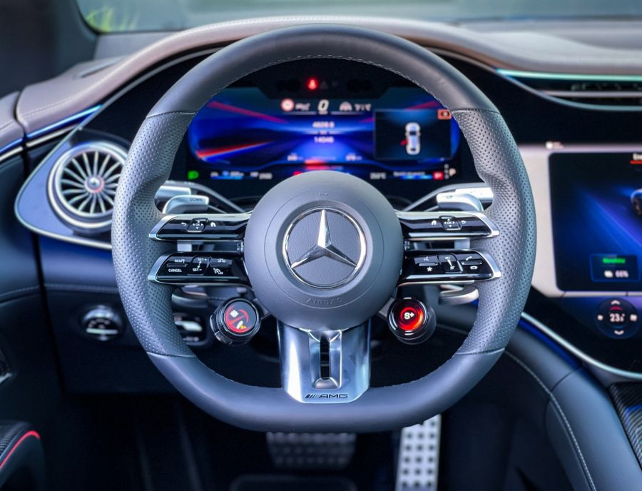 Szélesvásznú vetítés – Mercedes-Benz AMG EQS 53 4Matic - STYLENEWS - Mobility - eqs 53 amg, eqs amg, EQS teszt, mercedes amg, mercedes eqs, Mercedes EQS 53 AMG teszt, Mercedes EQS teszt, Mercedes-AMG EQS 53 teszt, 