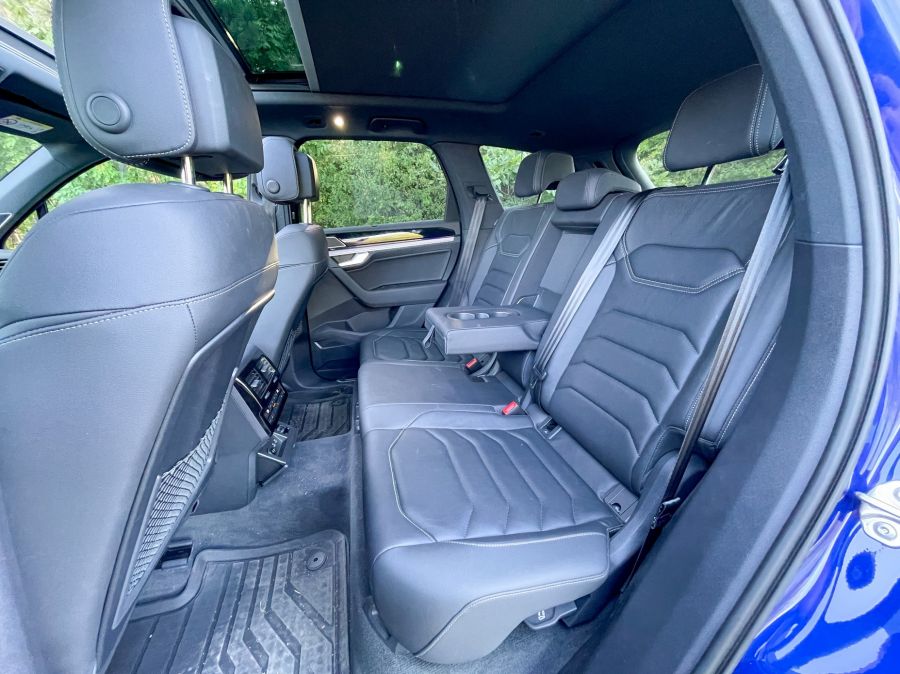 Visszafogottság 2022 – Volkswagen Touareg R eHybrid - STYLENEWS - Mobility - 2022 VW Touareg R eHybrid teszt, 2022 VW Touareg R PHEV, touareg 2022, Touareg R teszt, touareg teszt, touareg vw, 