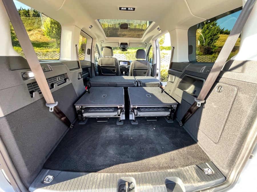 For(d)radalom, avagy a három valójában négy - Ford Tourneo Connect 2.0 dízel L2 - STYLENEWS - Mobility - Ford Tourneo Connect L2 2.0 teszt, Ford Tourneo Connect teszt, tourneo connect 2022, Tourneo Connect dízel teszt, Tourneo L2 dízel 2022 teszt, 