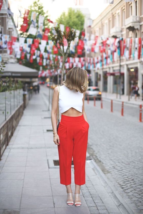 Stílusiskola: így viseld a pirosat nyáron - DIVAT&STÍLUS - Stílusiskola - divat, nyár, outfit, piros, stílus, 