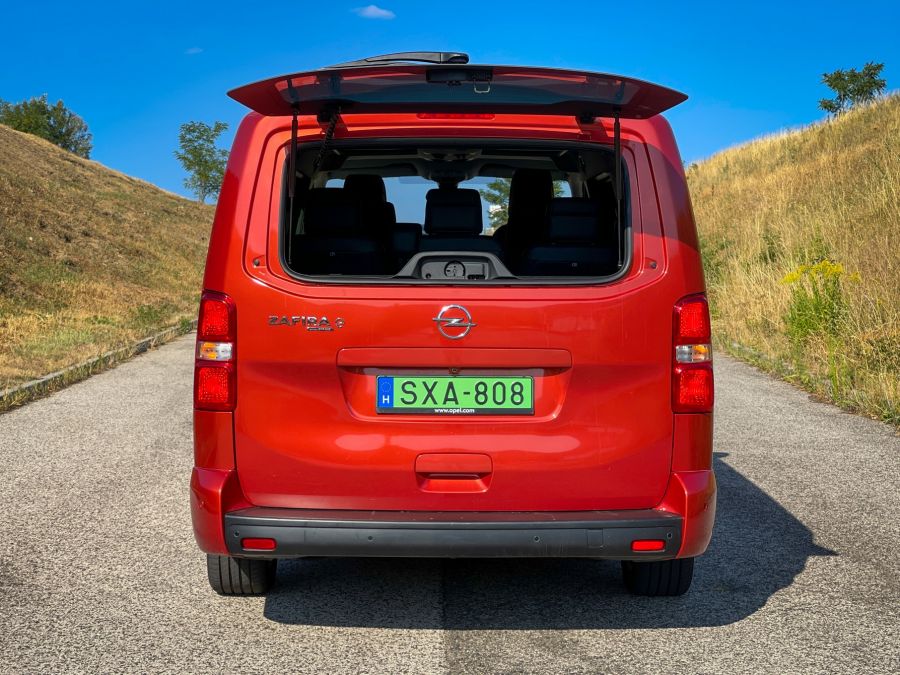 Mivé lettél Zafira? – Opel Zafira-e Life L Elegance - STYLENEWS - Mobility - 2022 Zafira-e Life Elegance teszt, Elektromos Zafira, Opel Zafira e Life L teszt, zafira e life, zafira-e, Zafira-e Life teszt, 