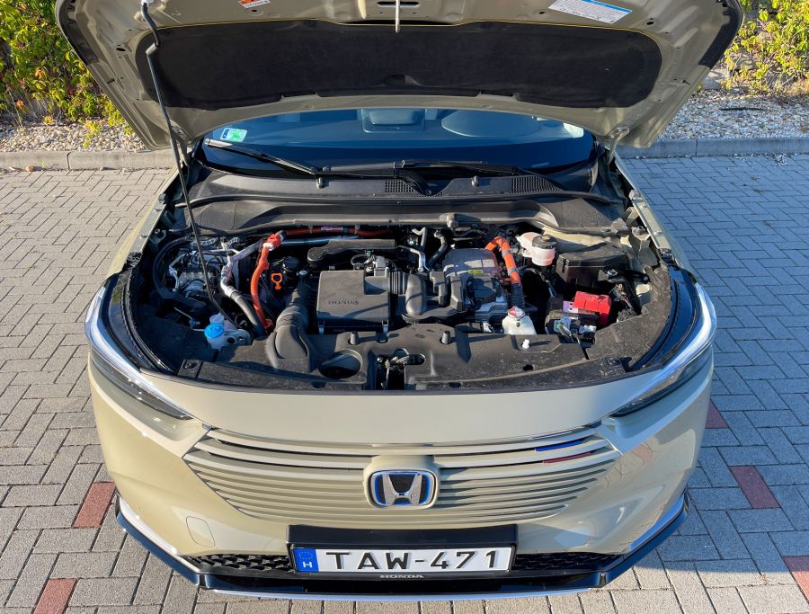 Mindig új formában – Honda HR-V e:HEV Advance Style - STYLENEWS - Mobility - 2022 Honda HR-V teszt, hr-v, hr-v 2022, HR-V Honda Advance Style teszt, hr-v hybrid, hr-v teszt, 