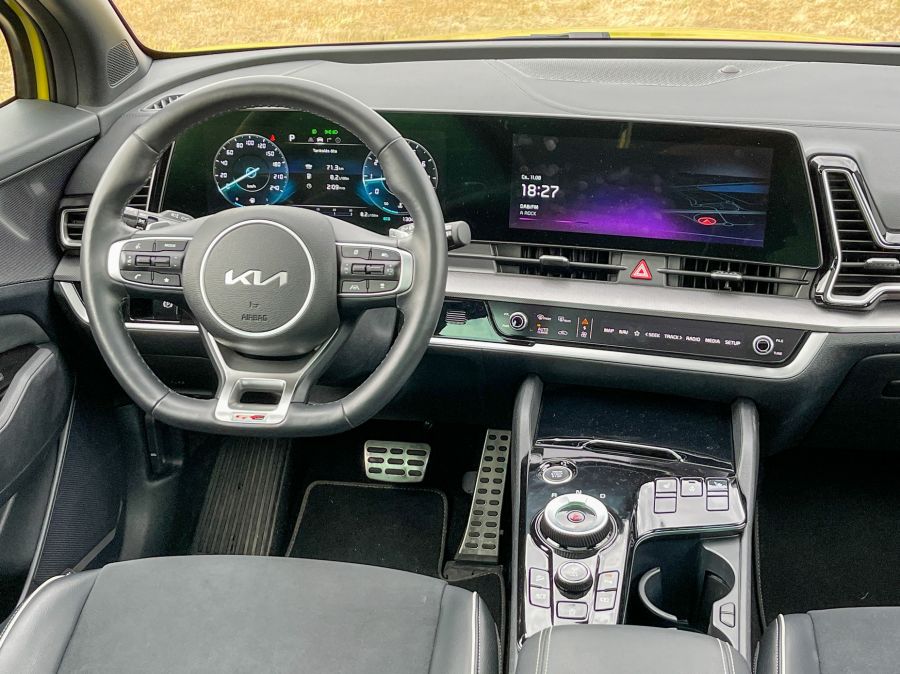 Lágy és barátságos - KIA Sportage 180 Hybrid 48V benzin DCT GT-Line - STYLENEWS - Mobility - Kia Sportage 180 Hybrid DCT GT-Line teszt, Kia Sportage mild-hybrid teszt, sportage 2022, sportage kia, Sportage mild-hybrid teszt, sportage teszt, 