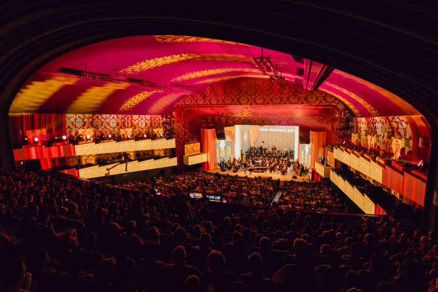 Hat városban, több mint ötezer nézőt varázsolt el az MVM ZENERGIA gálakoncertje - STYLENEWS - Aktuális - mvm, MVM ZENERGIA, 