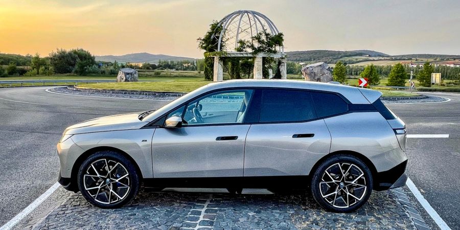 Brutális – BMW iX M60 - STYLENEWS - Mobility - 2022 BMW iX M60 teszt, BMW iX M60 teszt, ix bmw, ix M60 teszt, 