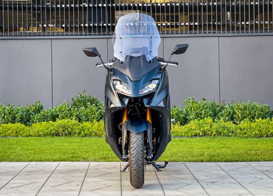 A robogóba csomagolt motor – 2022 Yamaha TMax 560 TechMax - STYLENEWS - Mobility - 2022 Yamaha TMax 560 TechMax teszt, 2022 Yamaha TMax 560 teszt, T-Max Tech Max teszt, Yamaha TMax teszt, 