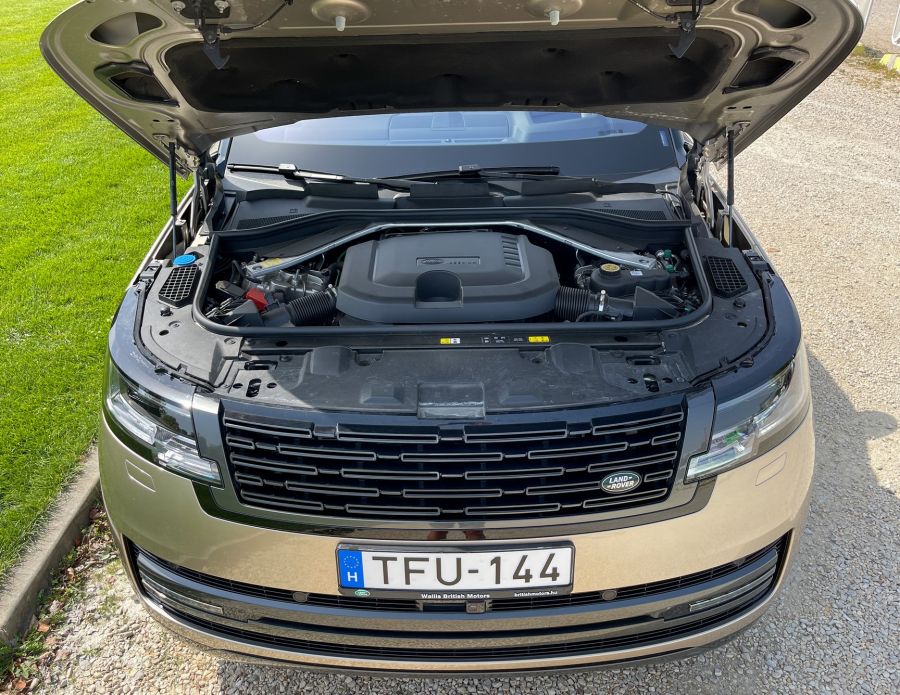 Az arisztokrácia „diszkrét” bája – Range Rover D350 First Edition MHEV - STYLENEWS - Mobility - 2022 Range Rover D350 MHEV teszt, 2022 Range Rover First Edition D350 MHEV teszt, range rover, Range Rover dízel teszt, Range Rover teszt, 